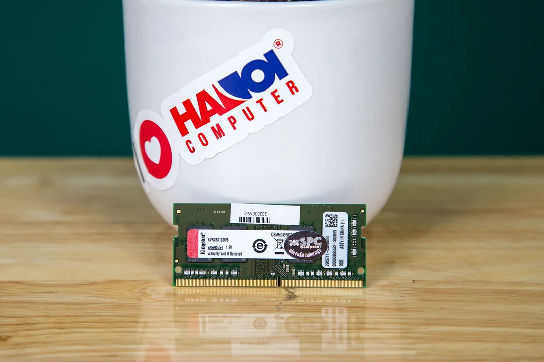 55947_ram_laptop_kingston_kvr32s22s8_16_22.jpg 2