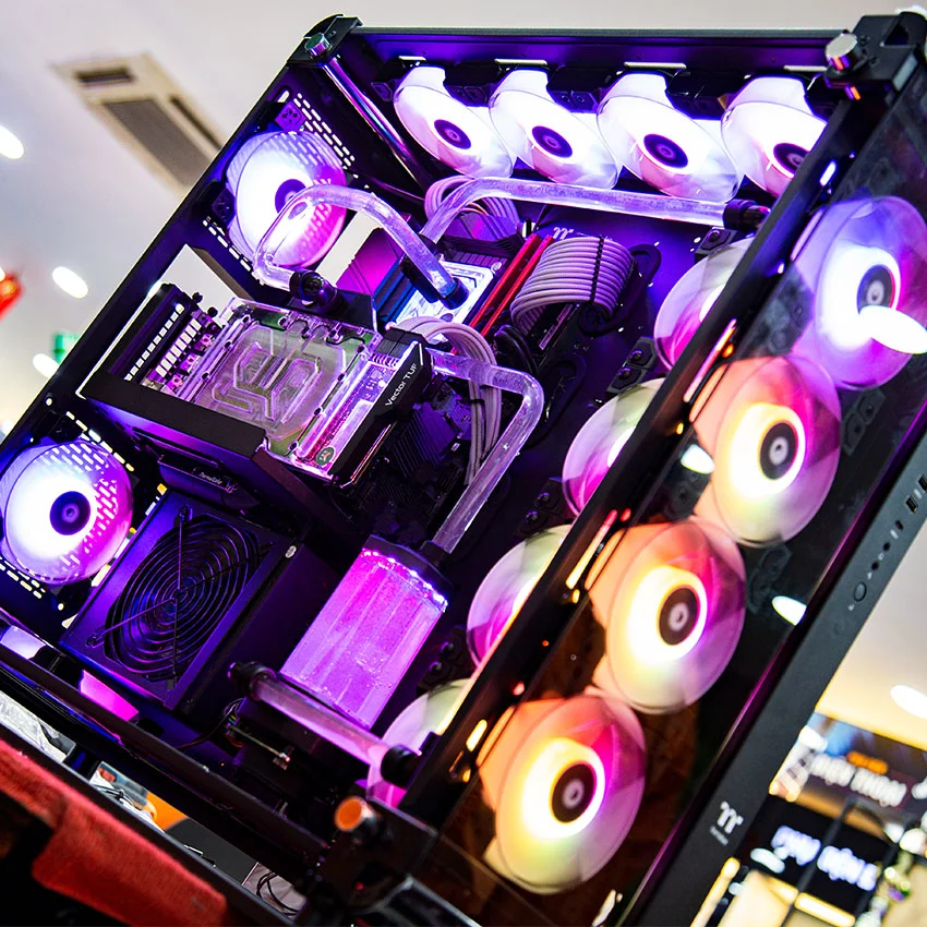 57669__0001_thermaltake_view_51_snow_edition_watercooling__4_.jpg 1