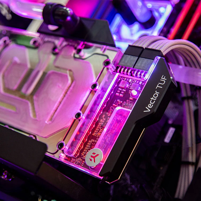 57669__0003_thermaltake_view_51_snow_edition_watercooling__2_.jpg 2