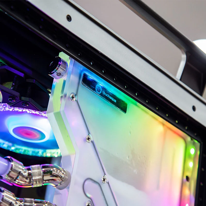 59336__cooler_master_c700m_watercooling_1__3_.jpg 3