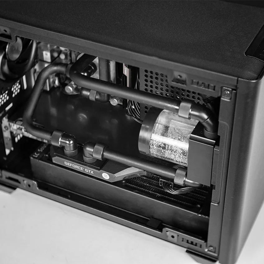 59920_cooler_master_nr200_watercooling__2_.jpg 1