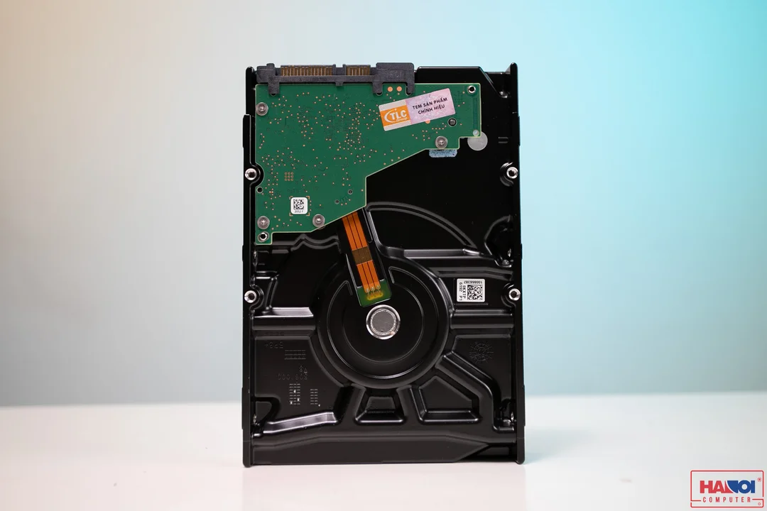 64525_o_cung_hdd_seagate_firecuda_4tb_3_5_inch_st4000dx005__3_.JPG 3