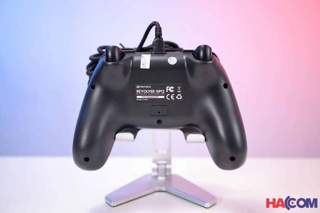 67787_tay_cam_choi_game_co_day_fantech_gp12_revolver_mau_den_003.jpg 3