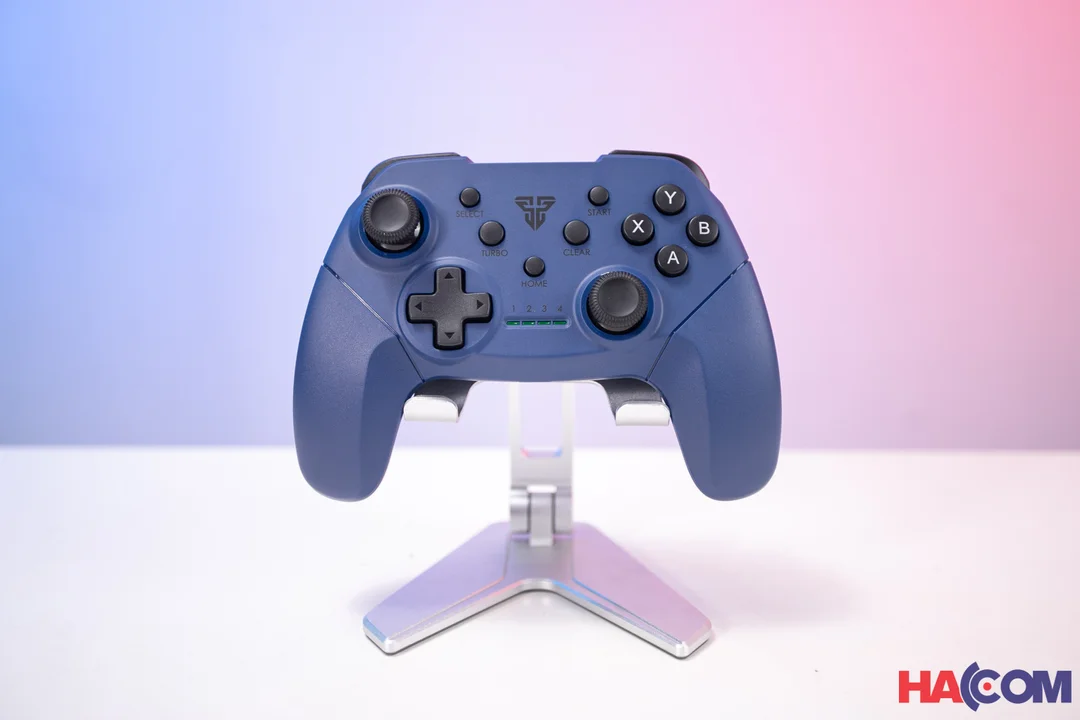 67789_tay_cam_choi_game_khong_day_fantech_wgp13_shooter_ii_mau_xanh_blue_002.jpg 3