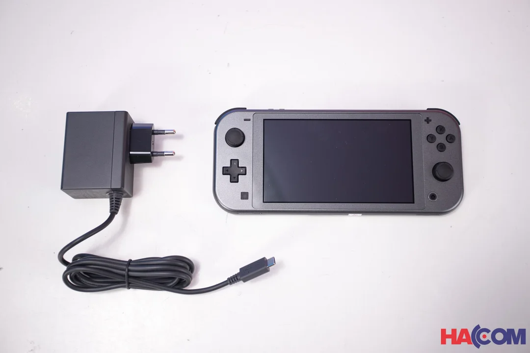 67800_may_choi_game_nintendo_switch_lite_pokemon_dialga_and_palkia_edition_002.jpg 3