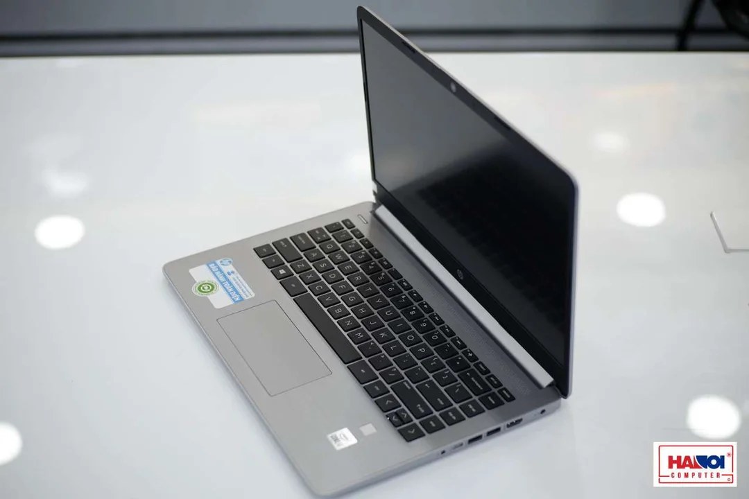 60519_laptop_hp_340s_g7_359c3pa_i5_1035g1_8gb_ram_512gb_ssd_14_inch_fhd_dos_bac_2.jpeg 3