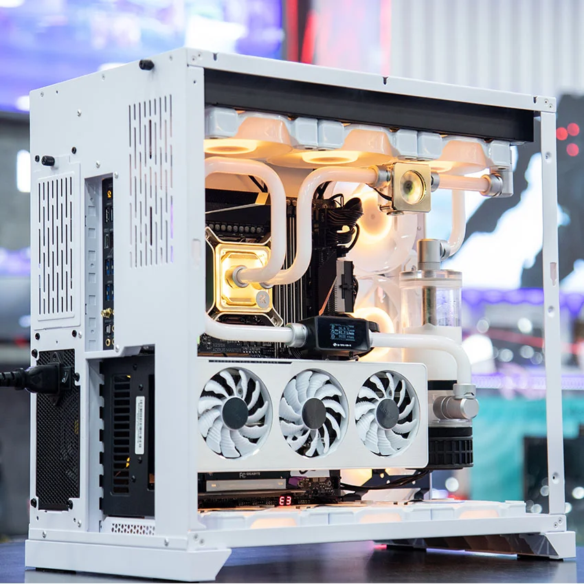 62394_lian_li_o11_dynamic_watercooling_white__1_.jpg 1