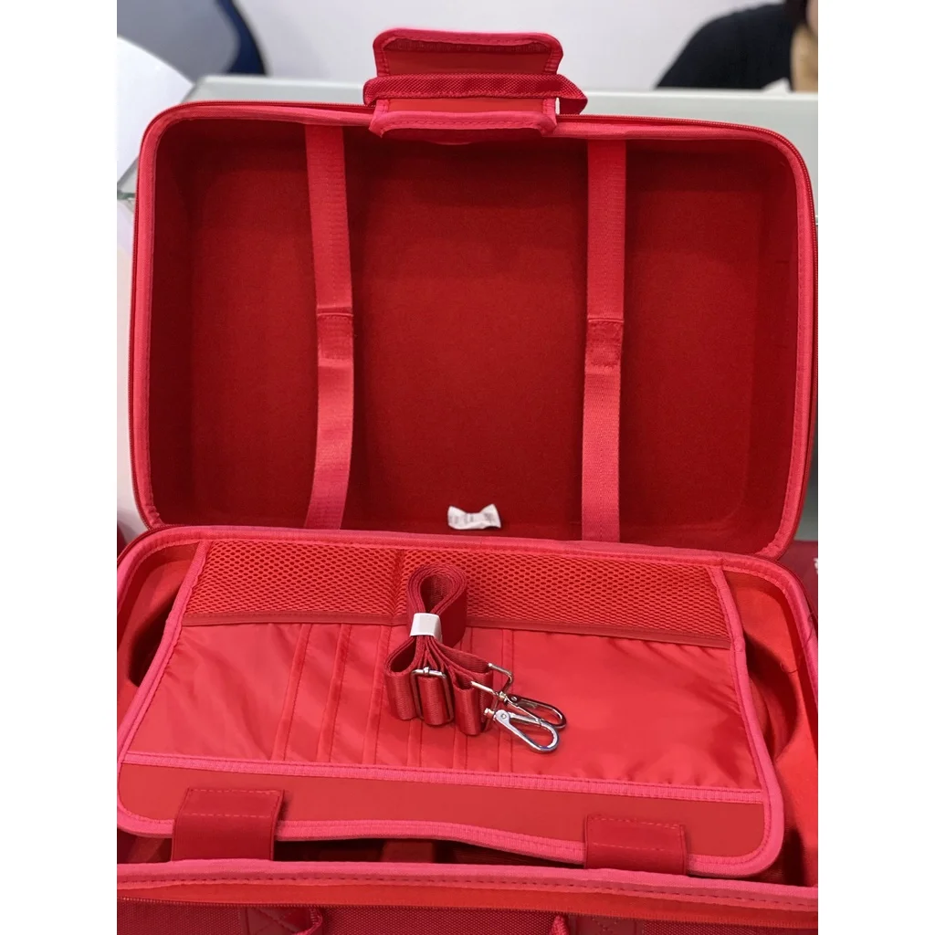 75584_vali_du_lich_platinum_century_dung_may_ps5_o_dia_digital_travel_case_mau_do_2.jpg 1