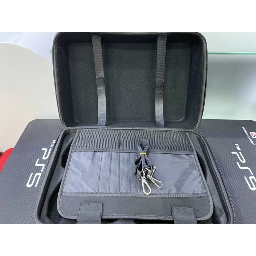 75581_vali_du_lich_platinum_century_dung_may_ps5_o_dia_digital_travel_case_mau_den_2.jpg 1