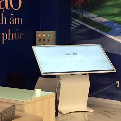 71517_may_kiosk_comq_q_kiosk_6583tmt_65_chan_quy_x__1_.jpg 1