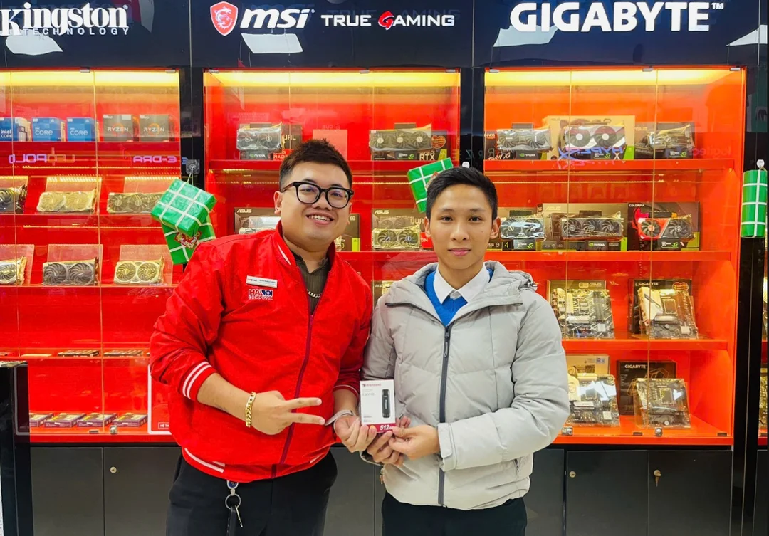 72491_o_cung_di_dong_portable_ssd_512gb_transcend_esd310c_mau_den_kh.jpg 2