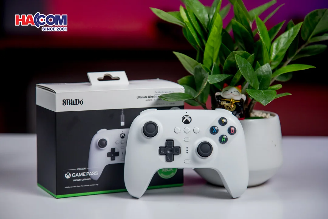 86003_tay_cam_choi_game_8bitdo_ultimate_wired_controller_cho_xbox_windows_mau_trang_01.JPG 2