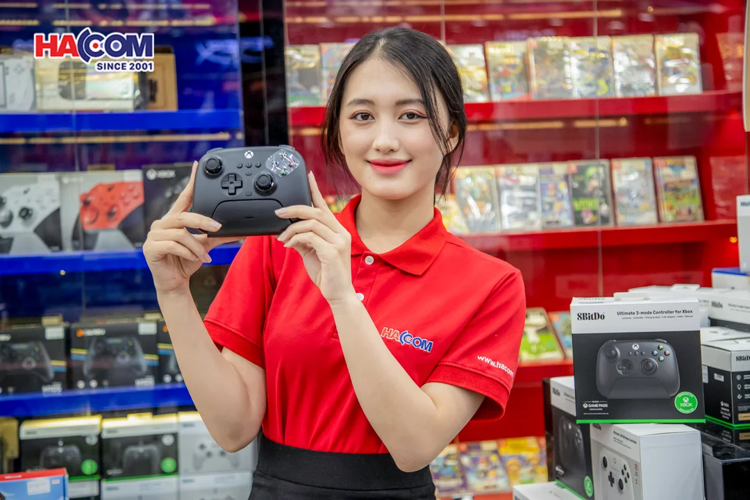 86156_tay_cam_choi_game_8bitdo_ultimate_3_mode_controller_for_xbox_kem_dock_sac_01.JPG 2