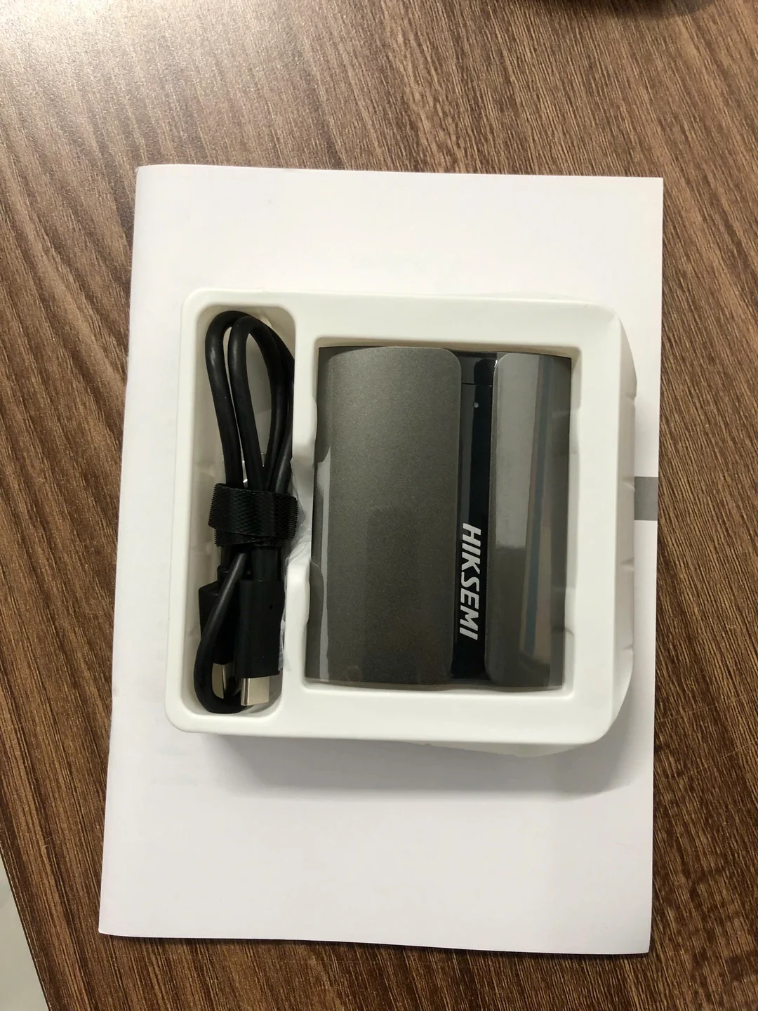 86384_o_cung_di_dong_hiksemi_portable_shield_ssd_t300s_512gb_mau_xam__2_.jpg 3