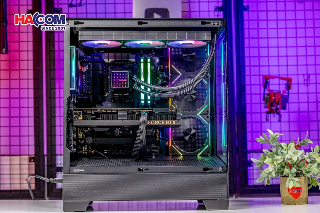 89031_pc_hacom_granite_ridge_003_amd_ryzen_7_9800x3d_vga_rtx_4070ti_super_powered_by_asus_02.JPG 3