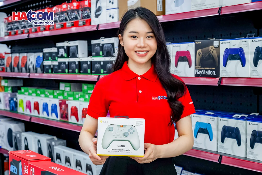 89417_tay_cam_choi_game_khong_day_easysmx_x05_gaming_mau_trang_xam_01.JPG 1