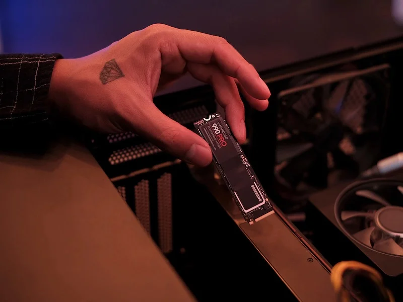 80480_o_cung_ssd_samsung_990_pro_4tb_pcie_nvme_4__1_.jpg 3
