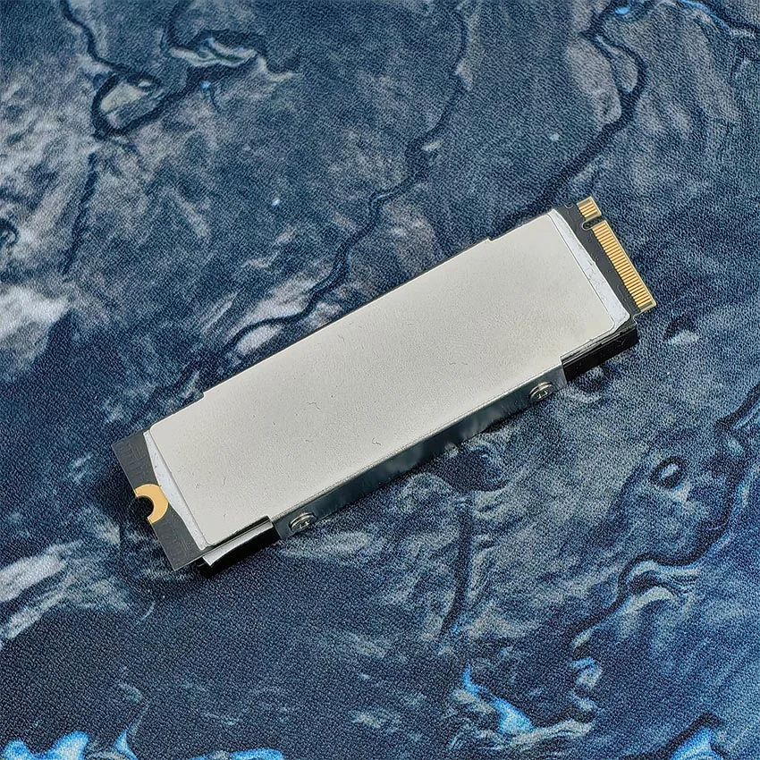 83266_tan_nhiet_ssd_m2_nvme_id_cooling_zero_m05_01.jpg 1