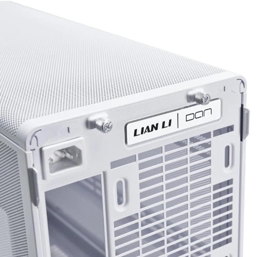 83629_vo_case_lian_li_a3__001.jpg 1