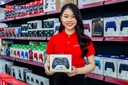 89418_tay_cam_choi_game_khong_day_easysmx_x05_gaming_mau_den_hong_02.JPG 2