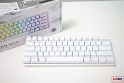 55391_ba_n_phi_m_co_razer_huntsman_mini_mercury_rz03_03390400_r3m1_01.JPG 2