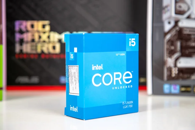 61447_cpu_intel_core_i5_12600k_3_7ghz_turbo_up_to_4_9ghz_10_nhan_16_luong_20mb_cache_125w_socket_intel_lga_1700_alder_lake_3.JPG 3
